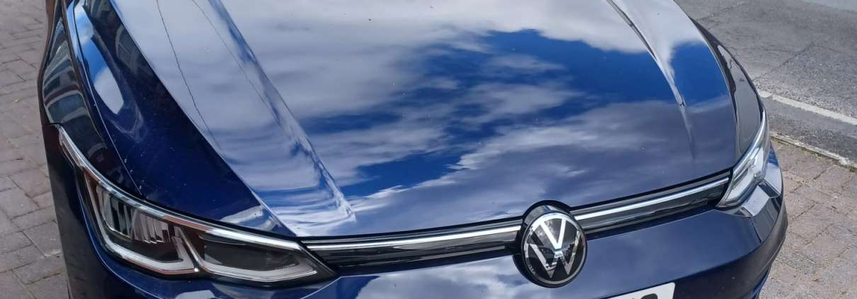 VW-Golf-Windscreen